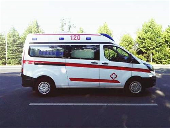 让胡路救护车出租服务案例6