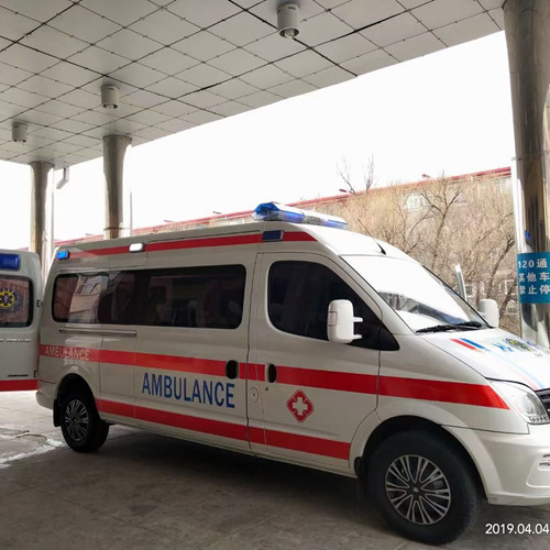 让胡路救护车出租服务案例2