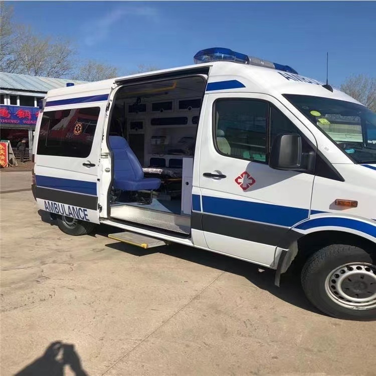 让胡路私人长途救护车出租转院回家