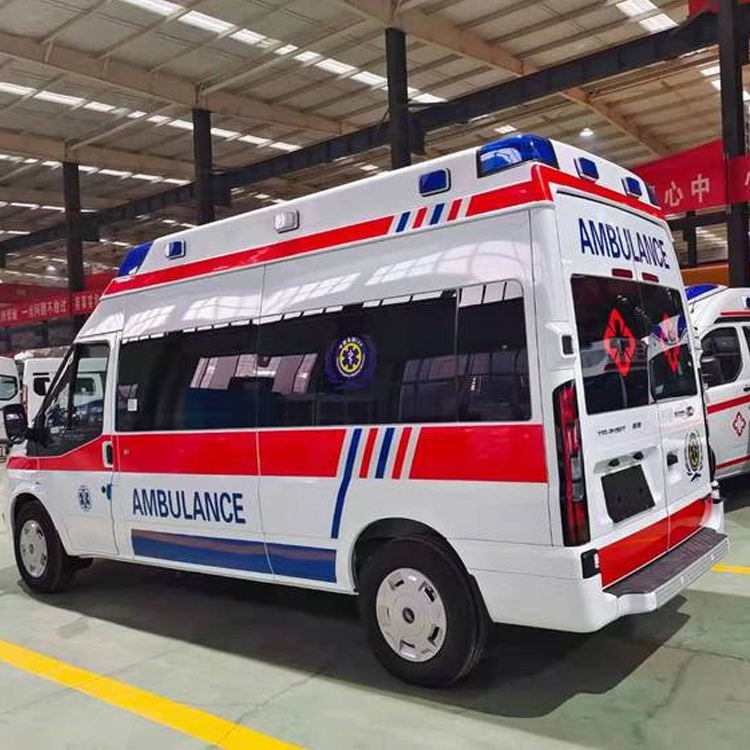 让胡路救护车出租 —— 专业、安全、高效的城市急救服务