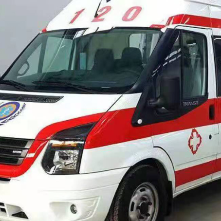 让胡路非急救护送病人转院租赁救护车的优缺点对比